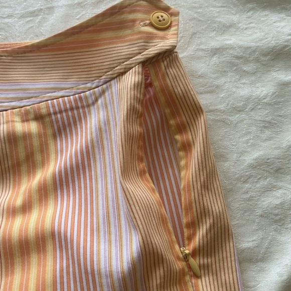 ❤️2/$15 or 3/$21❤️ Talbots Lightweight Capris, Size 10 - Picture 8 of 11